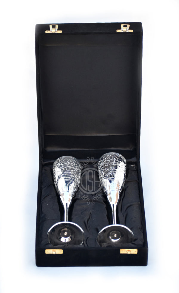 DSH Silver Wine Glass Set