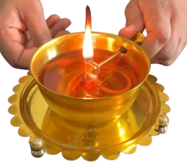 DSH Brass Akhand Diya With Adjustable Bati .